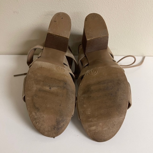 Merona Tan Lace Up Chunky Heel Sandals, Size 6.5 - Picture 7 of 7